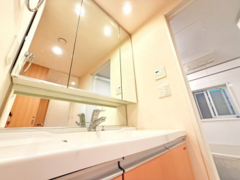 【独立洗面台】