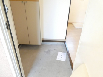 【玄関】