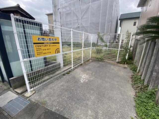 守山市焔魔堂町の駐車場の画像