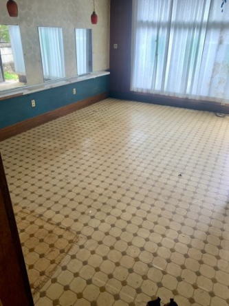 網干店舗併用住宅の画像