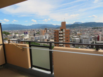 松山市天山３丁目の中古マンションの画像