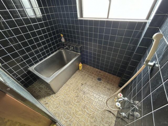 今治市北鳥生町１丁目の中古一戸建ての画像