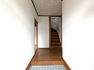 【玄関】