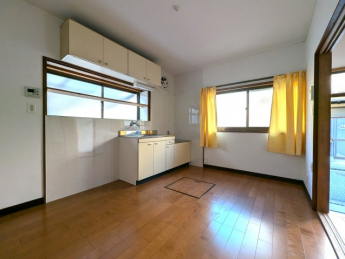 【居間・リビング】