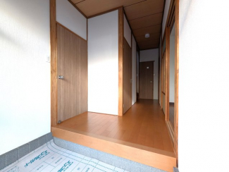 【玄関】