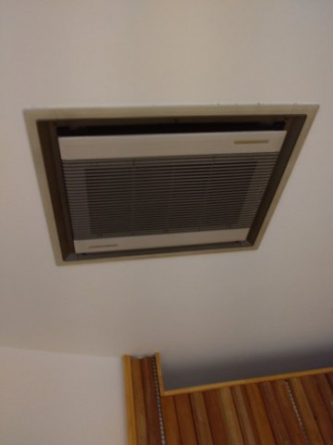 エアコン（残置物）