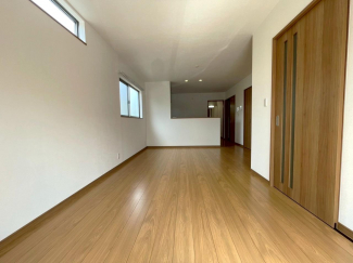 ■キッチンから洗面室へアクセスでき家事動線もばっちりです