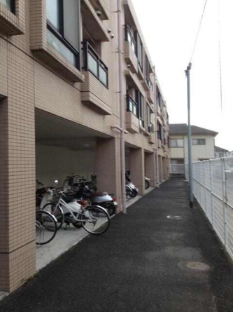 ネオハイツ南松山の画像