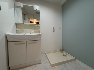 【独立洗面台】