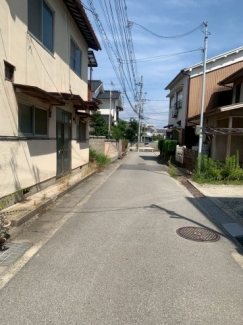 【前面道路含む現地写真】