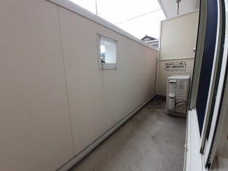 陽当たり良好なバルコニーです