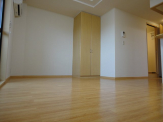 リビング(エアコン・照明)