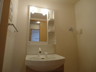 洗髪洗面化粧台