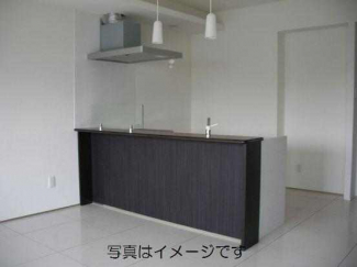 松山市和泉南３丁目のマンションの画像