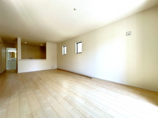 【居間・リビング】