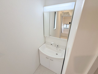 【独立洗面台】