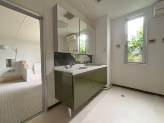 【独立洗面台】