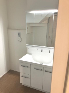 【独立洗面所】