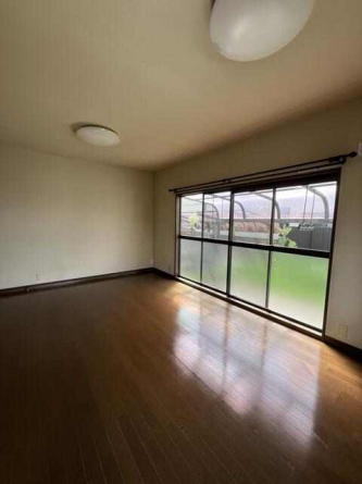 市坪南三丁目中古住宅の画像