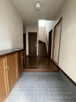 市坪南三丁目中古住宅の画像