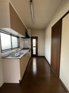 市坪南三丁目中古住宅の画像