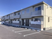 伊予郡砥部町高尾田のアパートの画像