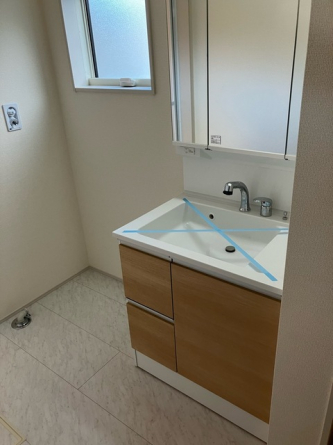 【独立洗面台】