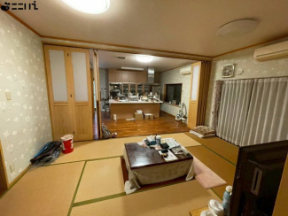 【居間・リビング】