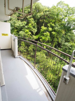 【バルコニー】