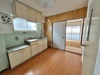 【居間・リビング】