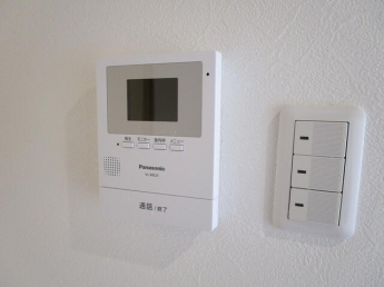 モニター付インターホン