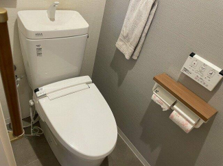 トイレは暖房便座付！寒い日はほっとします