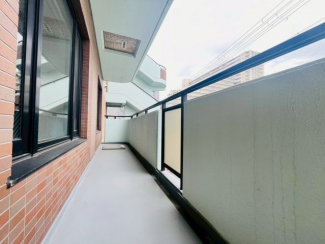 【バルコニー】