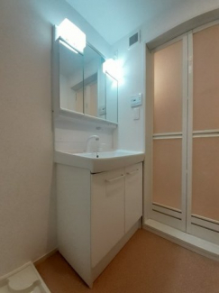 使いやすい洗面所です