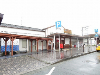 伊予大洲駅様まで1880m