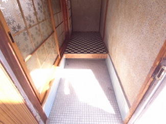 【玄関】