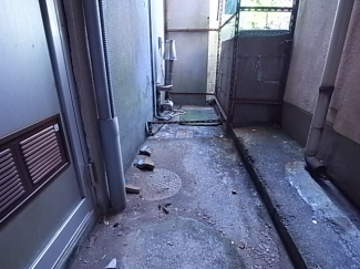 【バルコニー】