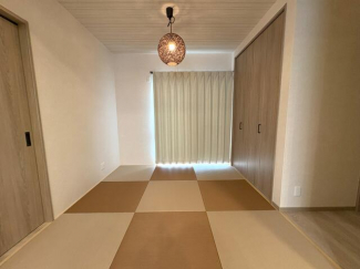 下島山築浅中古住宅の画像
