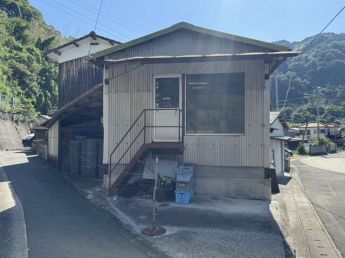 宇和島市吉田町知永中古住宅の画像