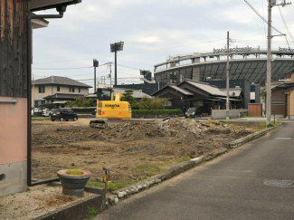 外観を北東側より撮影