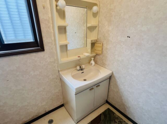 松山市東方町の中古一戸建ての画像