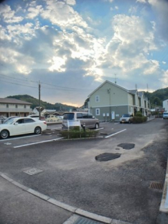 駐車場に車を止められます