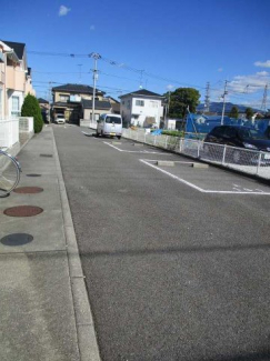 駐車場完備です