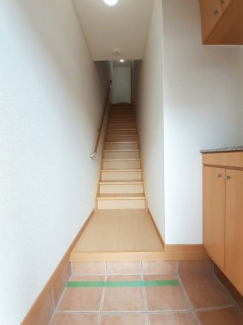 落ち着いた玄関です