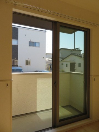 陽当たり良好なバルコニーです