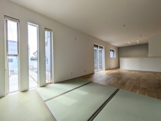 【居間・リビング】