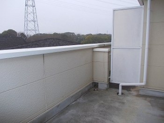 陽当たり良好なバルコニーです