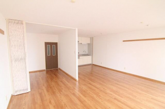 東　ＬＤＫ１８帖