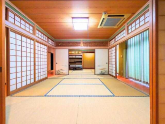 松山市吉藤５丁目の中古一戸建ての画像