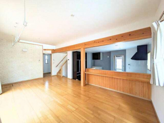 松山市西長戸町の中古一戸建ての画像